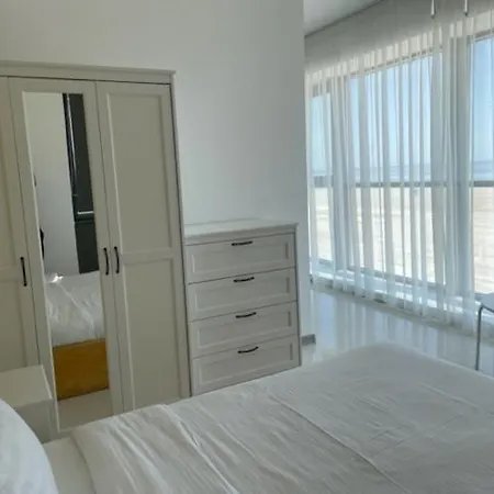 Roberta Apartmán Mamaia